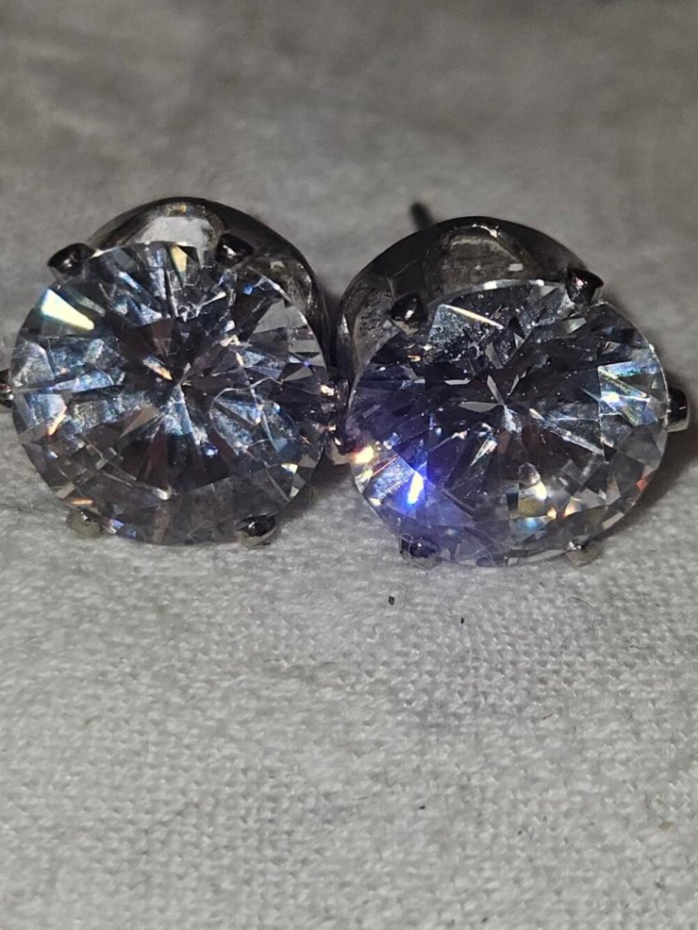 VTG Silver 10mm Clear CZ Crown Stud Earrings 8.CTW Heavy